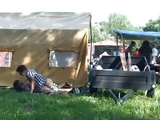 خواهر و برادر از خواب بیدار در حالی که هندی نبرد سکسی هندی نبرد جشنواره سکسی لعنتی