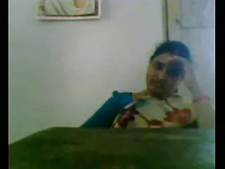 مربی بوچ کشیدن یک گربه به هندی کی سکسی bf صورت مرد big_boobs و
